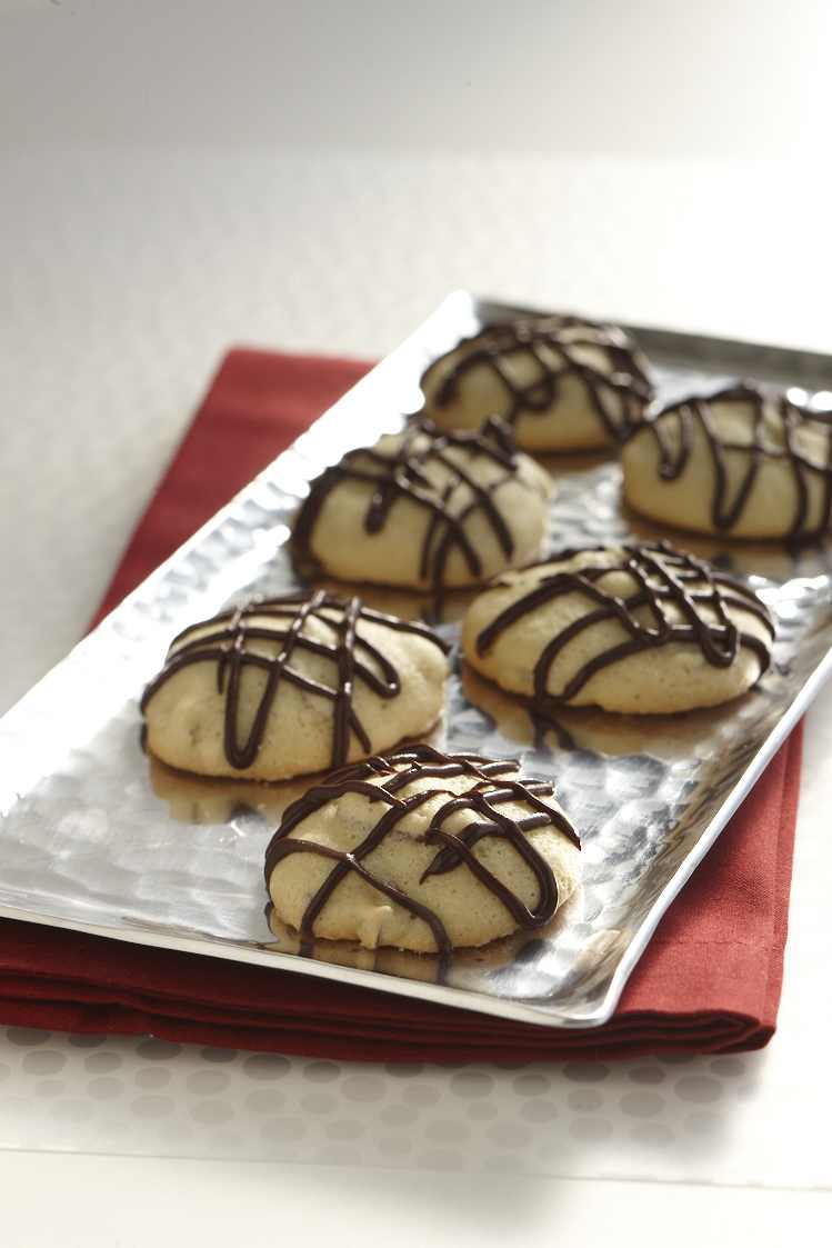Almond Nuggets with Chocolate Drizzle