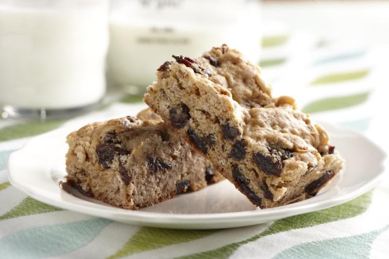 Peanut Butter Oat Bars